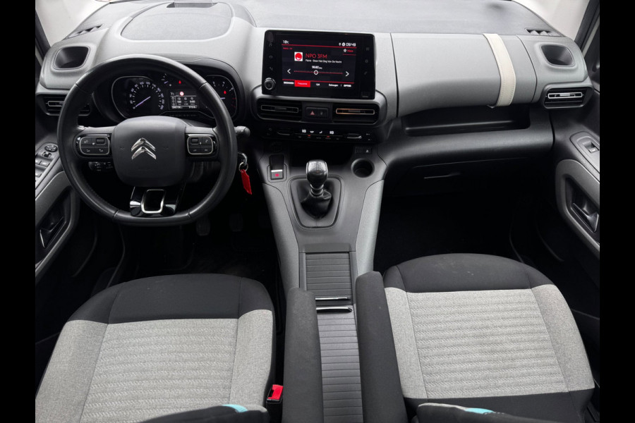 Citroën Berlingo 1.2 PureTech Shine | Panoramadak | Distributieriem vervangen | Camera | Navi by App | HUD | Climate Control