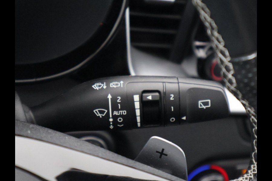 Kia Ceed Sportswagon 1.5 T-GDi GT-LINE AUTOMAAT GARANTIE TOT 7-2031* SCHUIF/KANTELDAK! STUUR/STOELVERWARMING. TOPKWALITEIT