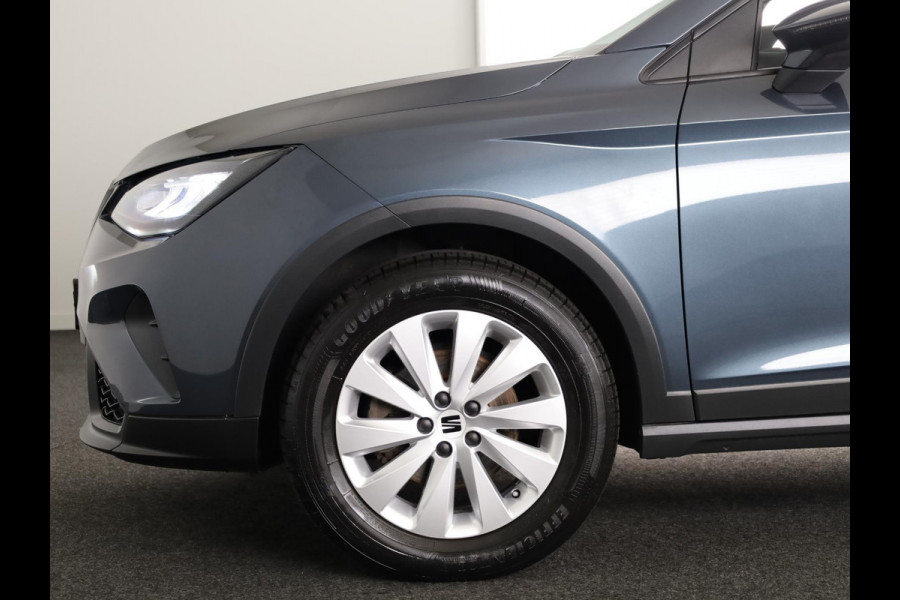 Seat Arona 1.0 TSI Style 95 pk | Navigatie via App | Parkeersensoren achter | Cruise control | LED koplampen | Autom. airco | Apple Carplay/Android Auto |