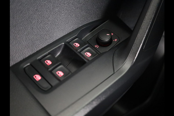 Seat Arona 1.0 TSI Style 95 pk | Navigatie via App | Parkeersensoren achter | Cruise control | LED koplampen | Autom. airco | Apple Carplay/Android Auto |