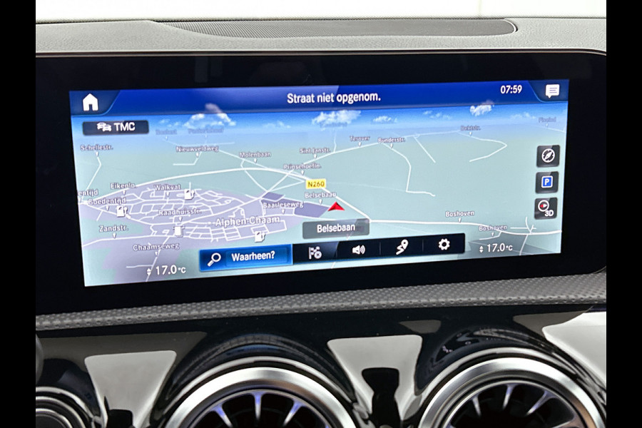 Mercedes-Benz A-Klasse 250 e AMG Plug-In Hybride | AMG-Line interieur | AMG- Line Exterieur | Achteruitrijcamera |  Panorama schuifkanteldak | Sfeerverlichting | Stoelverwarming | navigatie| 24 maanden Certified Mercedes-benz garantie