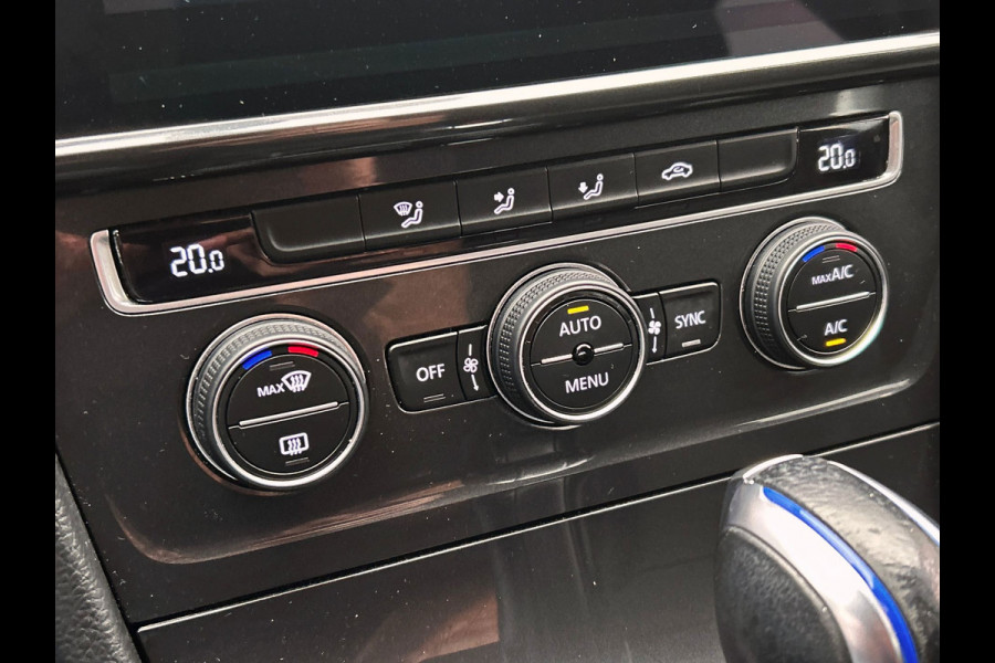Volkswagen e-Golf E-Golf | Origineel NL | Dealeronderhouden | Climate/Control | Carplay | PDC | Adaptieve Cruise/Control |