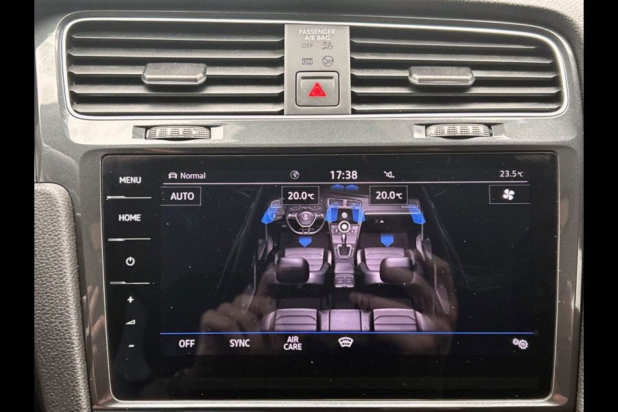 Volkswagen e-Golf E-Golf | Origineel NL | Dealeronderhouden | Climate/Control | Carplay | PDC | Adaptieve Cruise/Control |