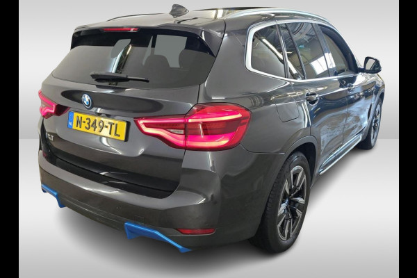 BMW iX3 Executive 80 kWh-SOH 97.46% / Panoramadak / Trekhaak / Leder / Stoelverwarming / Pdc.+Camera / Navigatie / Apk 06-2027