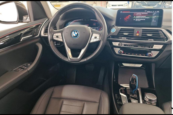 BMW iX3 Executive 80 kWh-SOH 97.46% / Panoramadak / Trekhaak / Leder / Stoelverwarming / Pdc.+Camera / Navigatie / Apk 06-2027