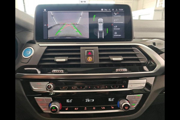 BMW iX3 Executive 80 kWh-SOH 97.46% / Panoramadak / Trekhaak / Leder / Stoelverwarming / Pdc.+Camera / Navigatie / Apk 06-2027