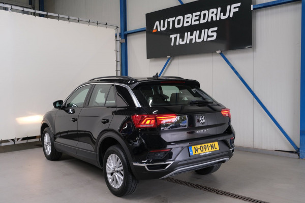 Volkswagen T-Roc 1.0 TSI Style - N.A.P. Airco, Cruise, PDC.