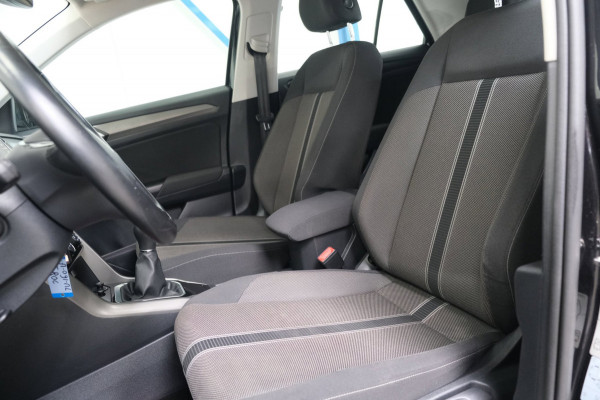 Volkswagen T-Roc 1.0 TSI Style - N.A.P. Airco, Cruise, PDC.