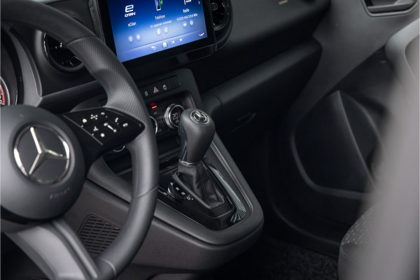 Mercedes-Benz eCitan L2 Pro 51 kWh Gloss Black