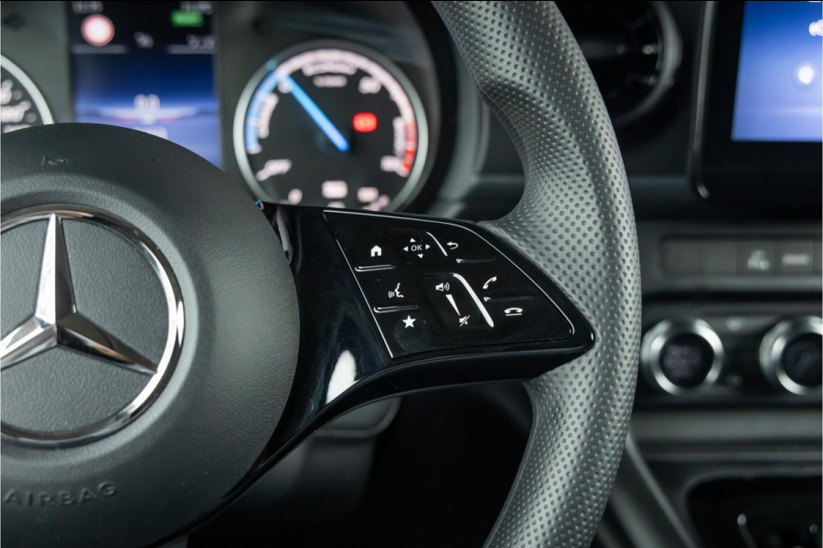 Mercedes-Benz eCitan L2 Pro 51 kWh Gloss Black