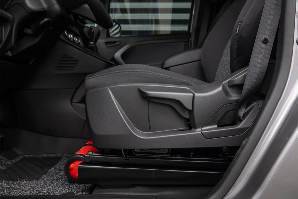 Mercedes-Benz eCitan L2 Pro 51 kWh Gloss Black