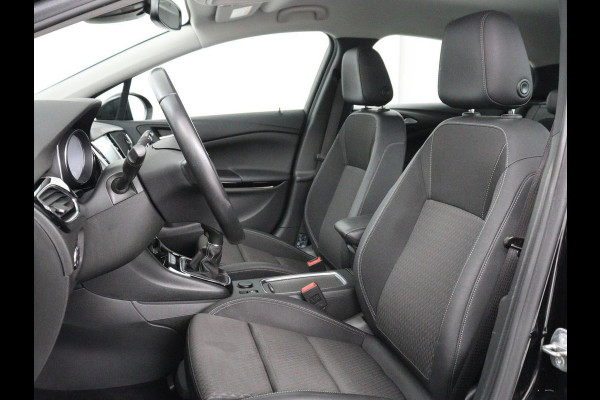 Opel Astra 1.0 Turbo Innovation | Carplay | Cruise control | Navigatie | Park assist | Climate control | Full LED | Keyless
