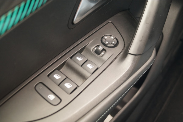 Peugeot 2008 1.2 PureTech Allure -NAVI-ECC-PDC-CAM-