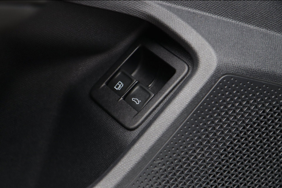 CUPRA Leon Sportstourer 1.4 e-Hybrid VZ Performance / ACC / KEYLESS / CAMERA / STUUR+STOELVERW