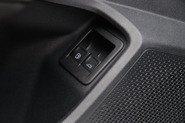 CUPRA Leon Sportstourer 1.4 e-Hybrid VZ Performance / ACC / KEYLESS / CAMERA / STUUR+STOELVERW