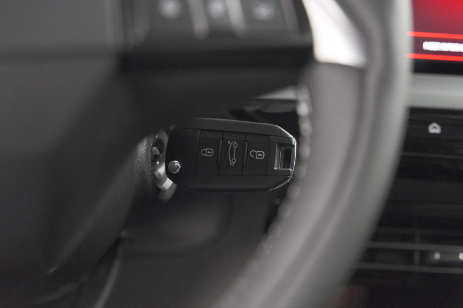 Opel Mokka 1.2 Turbo Hybrid 145 GS | Allseason Banden | Camera | Apple Carplay | Stoelverwarming