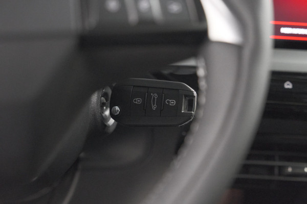 Opel Mokka 1.2 Turbo Hybrid 145 GS | Allseason Banden | Camera | Apple Carplay | Stoelverwarming