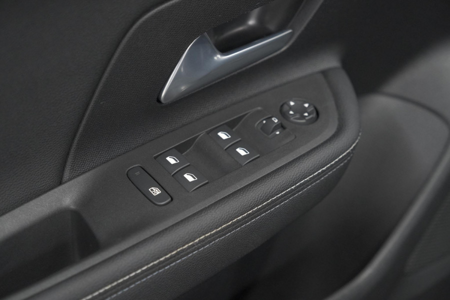 Opel Mokka 1.2 Turbo Hybrid 145 GS | Allseason Banden | Camera | Apple Carplay | Stoelverwarming