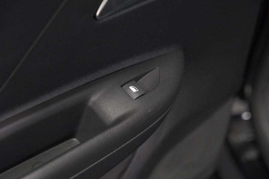 Opel Mokka 1.2 Turbo Hybrid 145 GS | Allseason Banden | Camera | Apple Carplay | Stoelverwarming