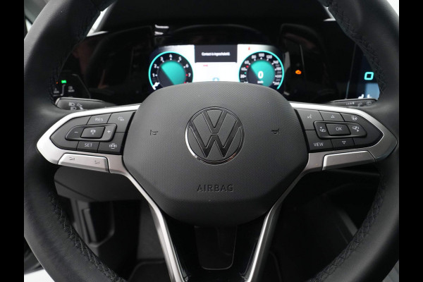 Volkswagen Golf 1.0 TSI Life Business Navigatie Acc Stuurverwarming Led