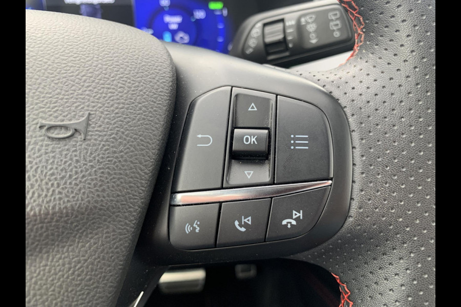 Ford Kuga 2.5 FHEV ST-Line X | 225pk | Trekhaak | Winter Pack | Adaptieve Cruise | Achteruitrijcamera | Apple Carplay & Android Auto | 1.600kg Trekgewicht