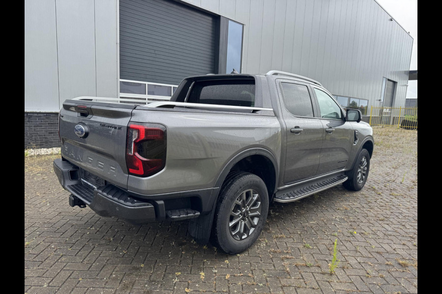 Ford Ranger 2.0 Super Cab EcoBlue Wildtrak | Rollertop | Trekhaak | Adaptive Cruise Control | Camera |