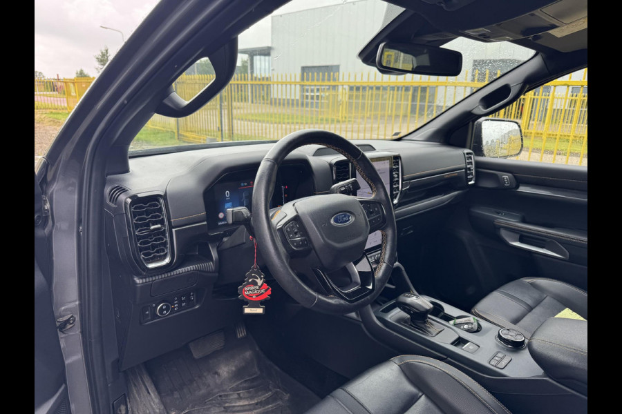 Ford Ranger 2.0 Super Cab EcoBlue Wildtrak | Rollertop | Trekhaak | Adaptive Cruise Control | Camera |