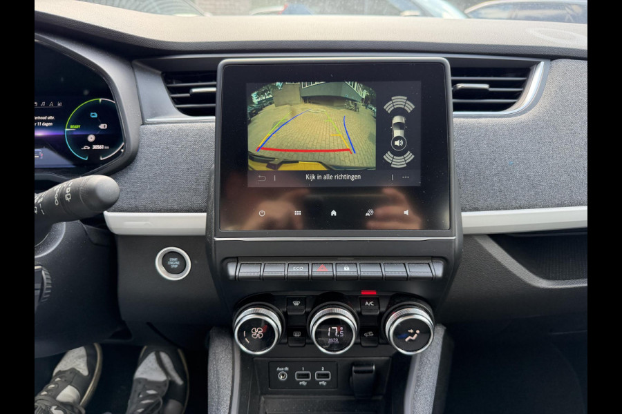 Renault ZOE R135 Evolution 52 kWh SOH 95% | 30.000KM | DEALER ONDERHOUDEN| CAMERA | CCS SNELLADER| FULL LED | RIJKLAAR GELEVERD INCL. 12 MND BOVAG GARANTIE| LANE ASSIST|
