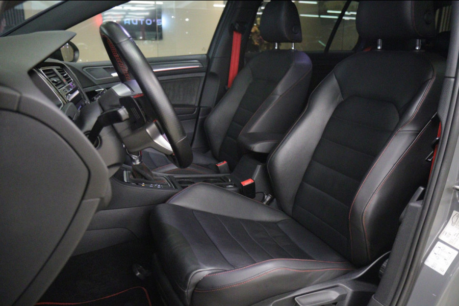 Volkswagen Golf 2.0 TSI GTI TCR /PANO/CARPLAY/CAM/KEYLESS/ACC/LANEASSIST/VOL