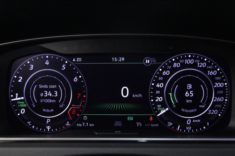 Volkswagen Golf 2.0 TSI GTI TCR /PANO/CARPLAY/CAM/KEYLESS/ACC/LANEASSIST/VOL