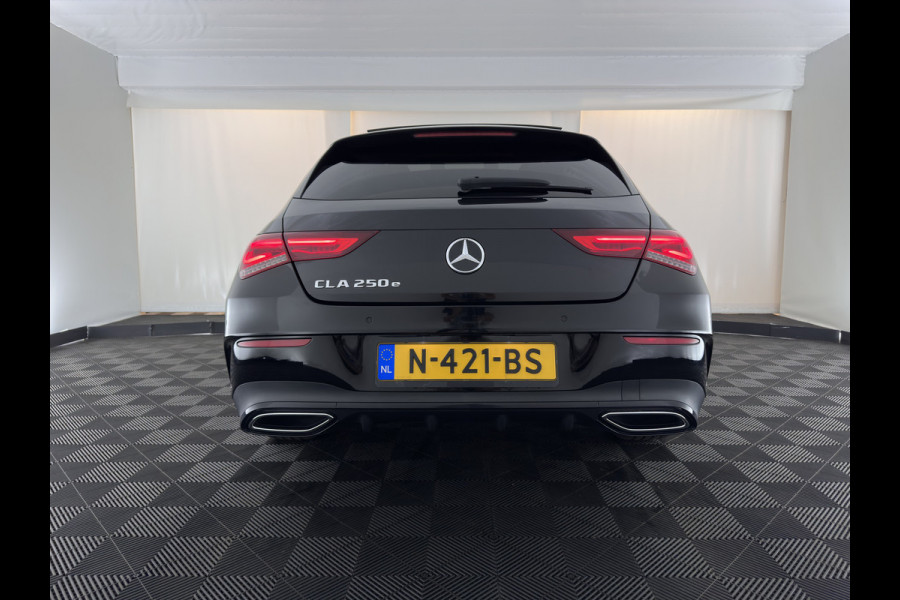 Mercedes-Benz CLA-Klasse Shooting Brake 250 e Business Solution AMG Limited (Plug-in) (INCL.BTW) Aut. *PANO | LEATHER-MICROFIBRE | FULL-LED | HEATED-SPORTSEATS | AMBIENT-LIGHT | DIGI-COCKPIT | DAB+ | NAVI-FULLMAP | CAMERA | PRIVACYGLASS | SHIFTPADDLES | 18''ALU*