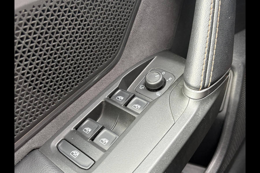 CUPRA Formentor 1.5 TSI e-Hybrid VZ Performance | 272pk PHEV | Sennheiser audio | Side-Assist | Stoel & Stuurverwarming | Memory Seat |