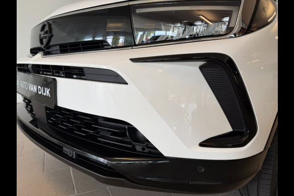 Opel Grandland 1.2 Turbo Ultimate 130PK AUTOMAAT AIRCO NAVI CRUISE LED MATRIX STOELVERW CAM PDC TREKHAAK PRIVACYGLAS NIEUWSTAAT