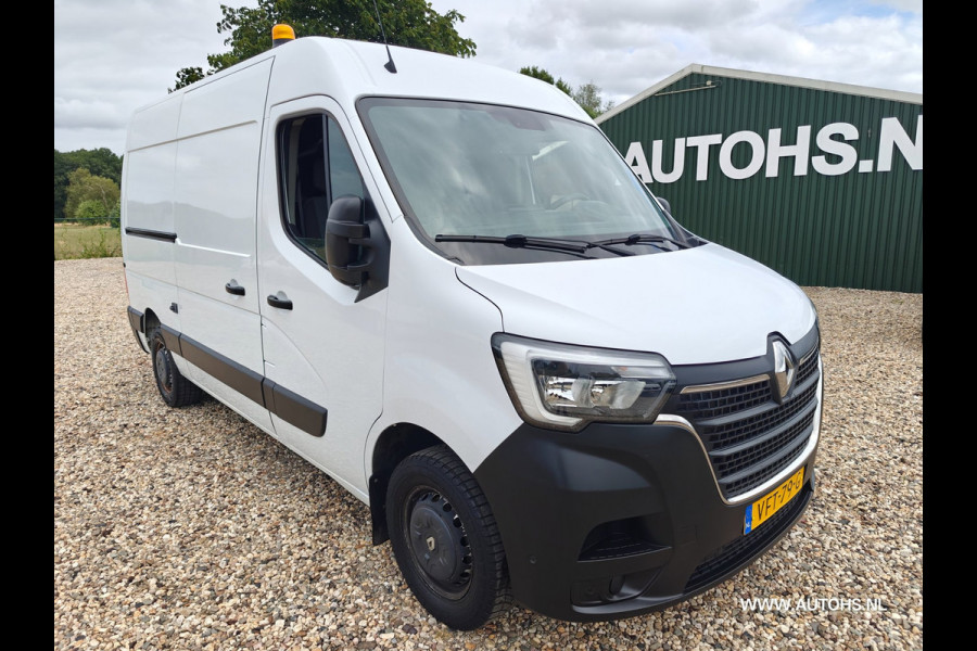Renault Master T35 2.3 dCi 135 L2H2 + werkplaats inrichting , Euro 6 , 1e Eig , 140 PK , Apk 4-2027 , Camera , leuke bus.