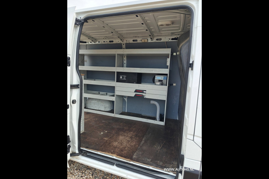 Renault Master T35 2.3 dCi 135 L2H2 + werkplaats inrichting , Euro 6 , 1e Eig , 140 PK , Apk 4-2027 , Camera , leuke bus.