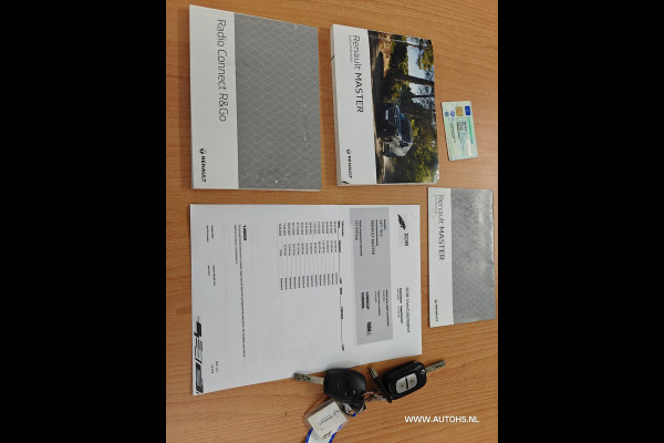Renault Master T35 2.3 dCi 135 L2H2 + werkplaats inrichting , Euro 6 , 1e Eig , 140 PK , Apk 4-2027 , Camera , leuke bus.