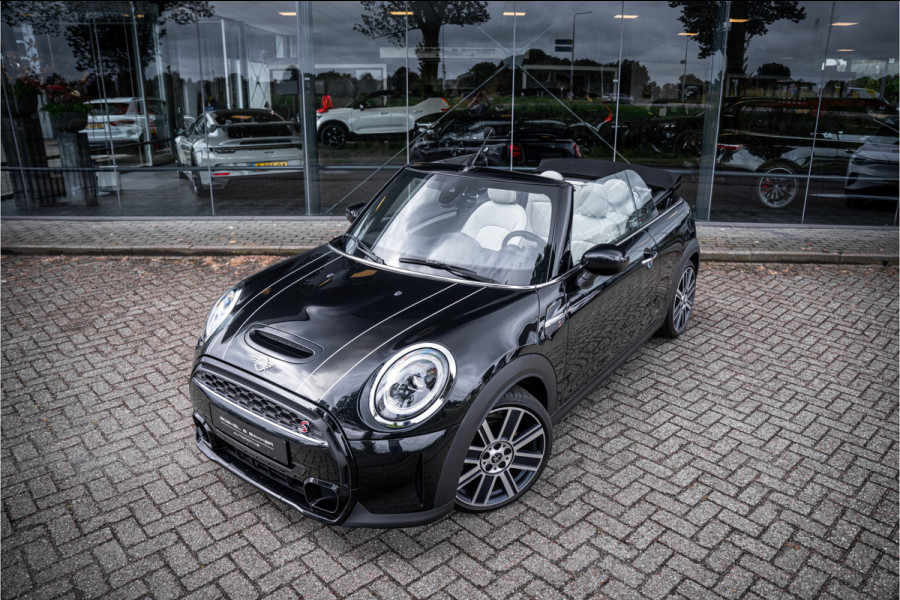 MINI Cabrio 2.0 Cooper S MINI Yours ** Nappa leder ** Keyless ** Camera ** Carplay