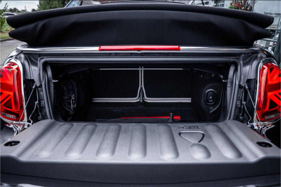 MINI Cabrio 2.0 Cooper S MINI Yours ** Nappa leder ** Keyless ** Camera ** Carplay