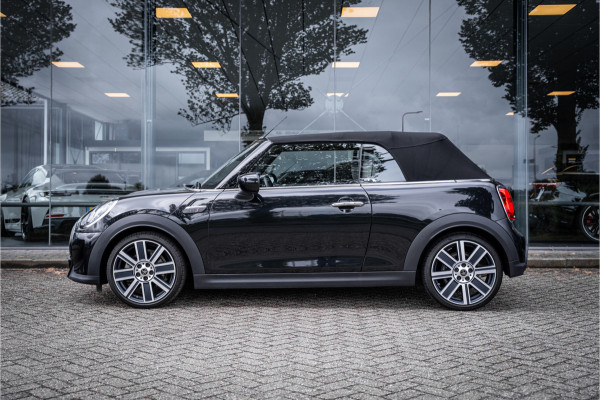 MINI Cabrio 2.0 Cooper S MINI Yours ** Nappa leder ** Keyless ** Camera ** Carplay