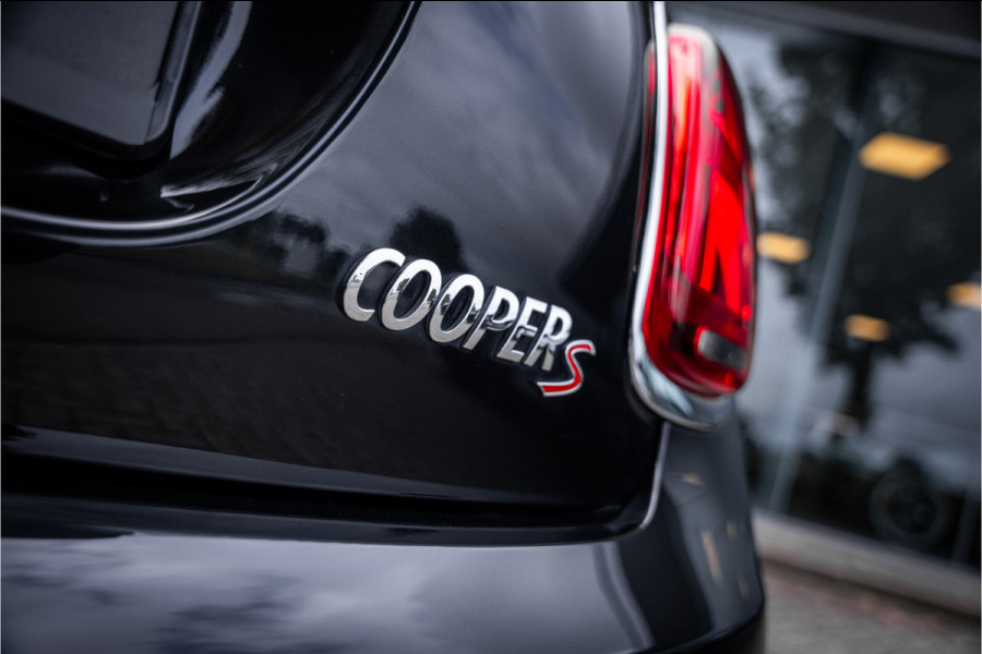 MINI Cabrio 2.0 Cooper S MINI Yours ** Nappa leder ** Keyless ** Camera ** Carplay