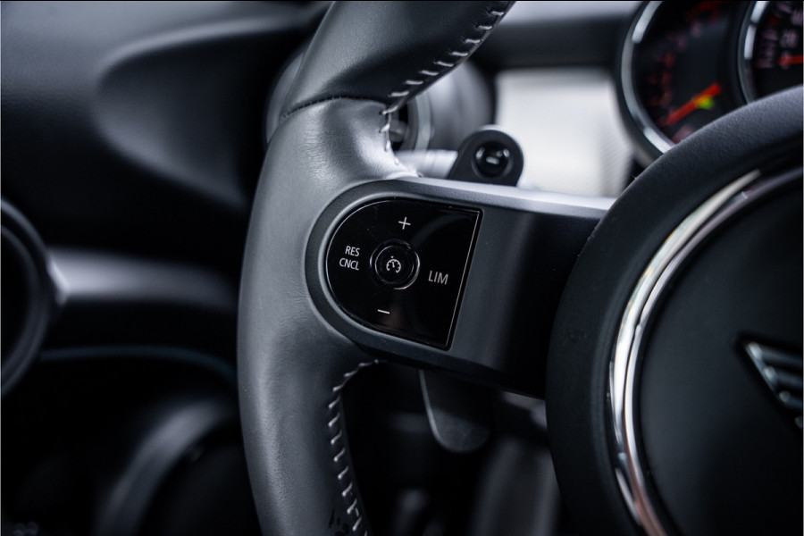 MINI Cabrio 2.0 Cooper S MINI Yours ** Nappa leder ** Keyless ** Camera ** Carplay