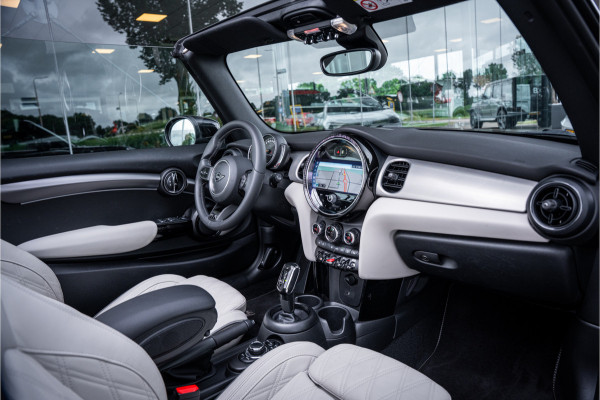 MINI Cabrio 2.0 Cooper S MINI Yours ** Nappa leder ** Keyless ** Camera ** Carplay