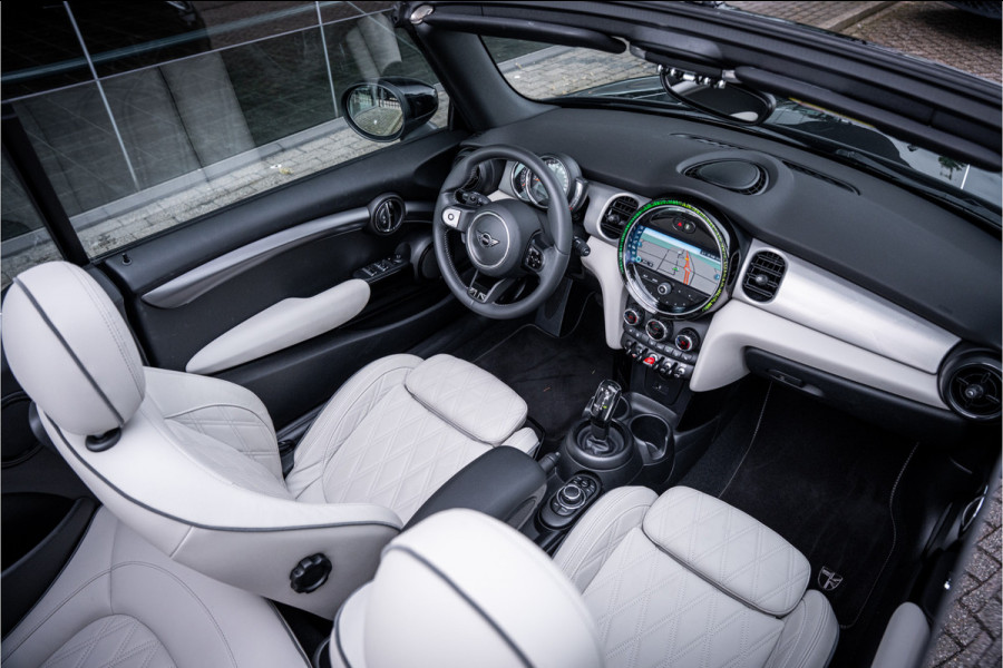 MINI Cabrio 2.0 Cooper S MINI Yours ** Nappa leder ** Keyless ** Camera ** Carplay