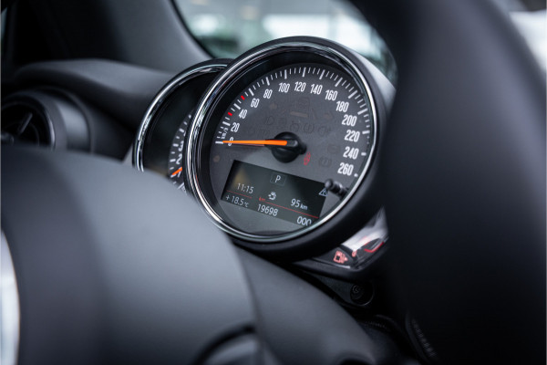 MINI Cabrio 2.0 Cooper S MINI Yours ** Nappa leder ** Keyless ** Camera ** Carplay