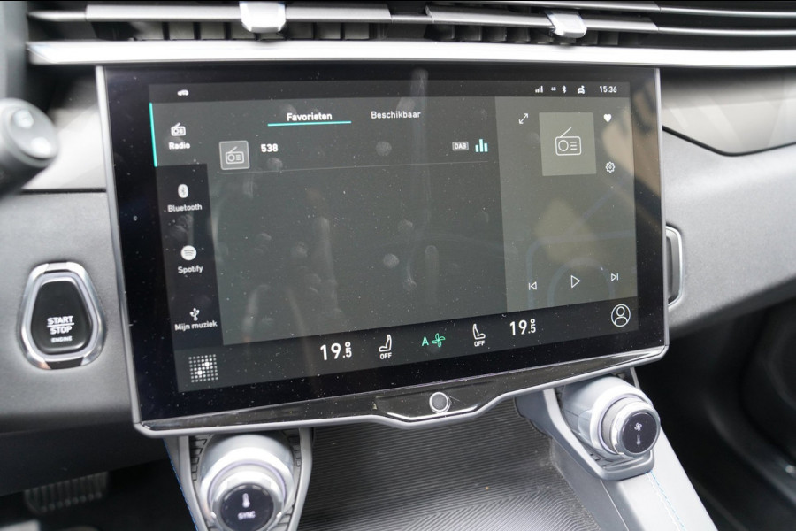 Lynk & Co 01 1.5|Prijs incl. 12 mnd garantie| PDC Panoramadak LMV Navi Apple carplay/Android auto Camera