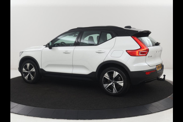 Volvo XC40 Recharge P8 AWD R-Design | SOH 97.1% | Trekhaak | Panoramadak | Leder/alcantara | Stuur/stoel verwarming | Park assit | Carplay |