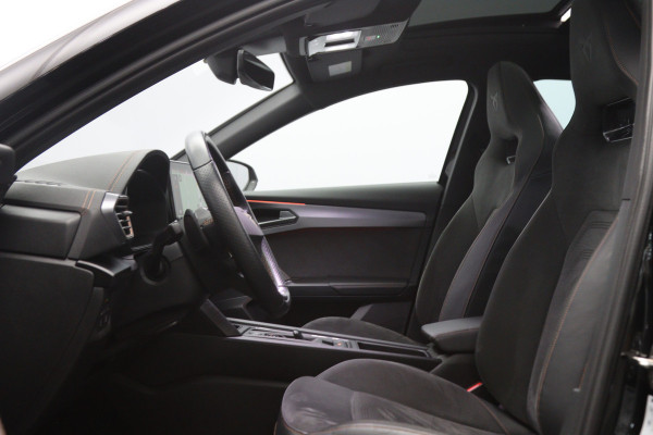 CUPRA Formentor 1.4 e-Hybrid VZ 245 PK Black Edition PHEV, Panoramadak, Memory, Alcantara, Camera, Winterpakket