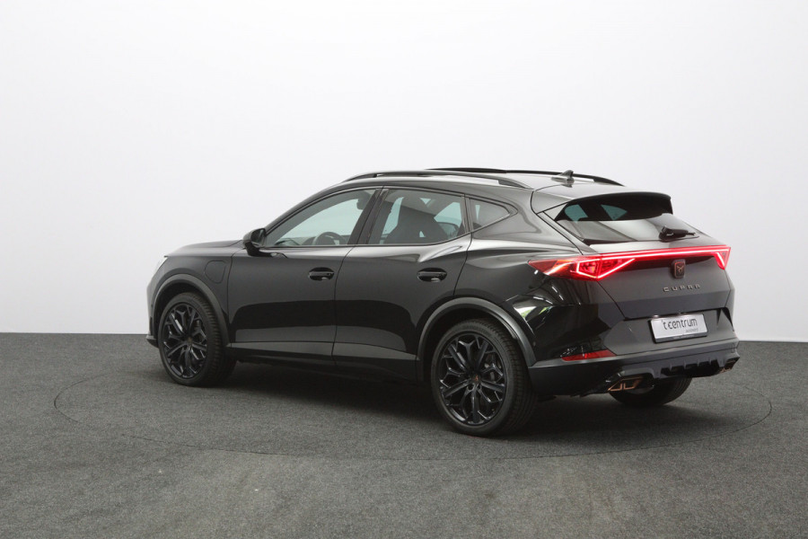 CUPRA Formentor 1.4 e-Hybrid VZ 245 PK Black Edition PHEV, Panoramadak, Memory, Alcantara, Camera, Winterpakket