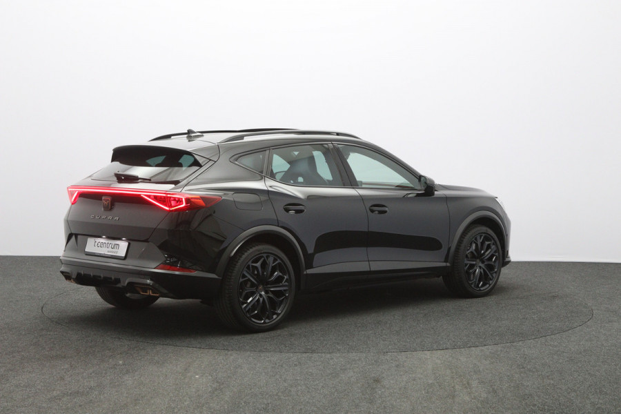 CUPRA Formentor 1.4 e-Hybrid VZ 245 PK Black Edition PHEV, Panoramadak, Memory, Alcantara, Camera, Winterpakket