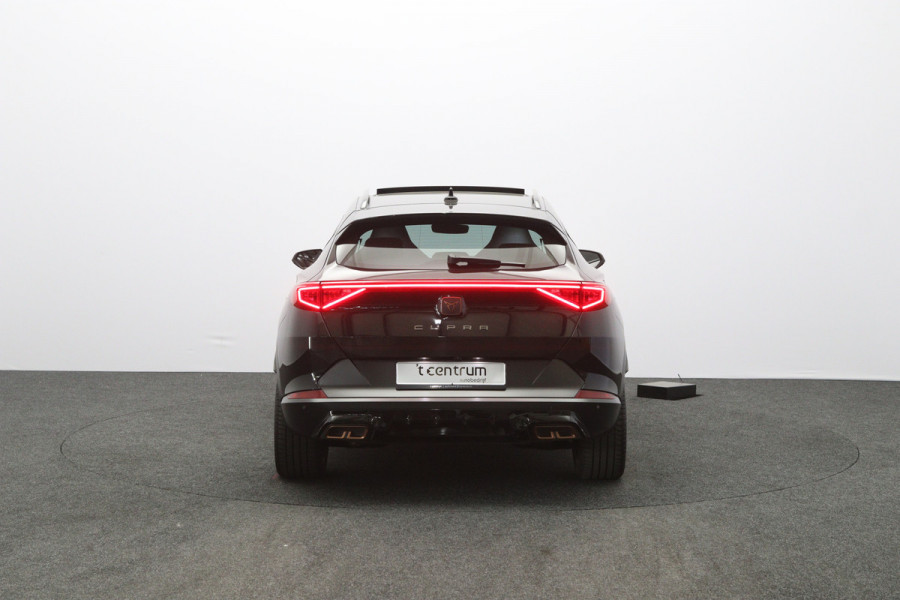 CUPRA Formentor 1.4 e-Hybrid VZ 245 PK Black Edition PHEV, Panoramadak, Memory, Alcantara, Camera, Winterpakket